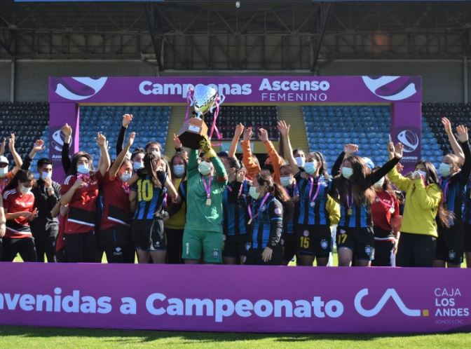 Huachipato FC-Fútbol Femenino-Carlos Contardo