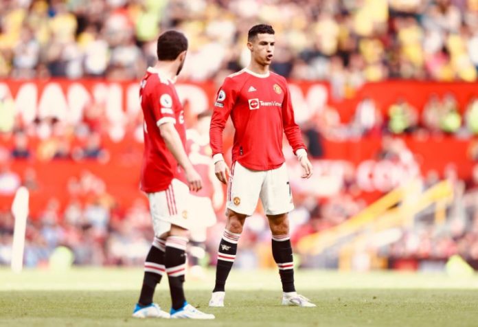 Cristiano Ronaldo (derecha)-Manchester United