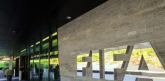 FIFA-Arbitraje