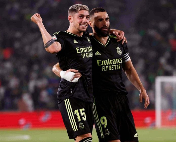 Federico Valverde y Karim Benzema