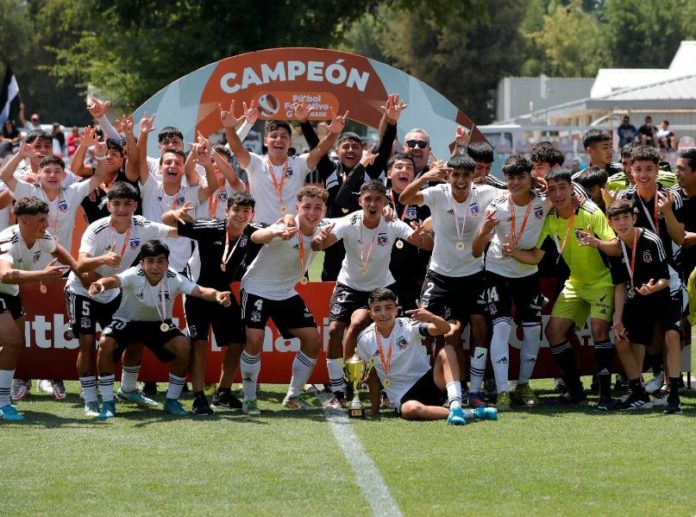 Colo-Colo-Sub 15