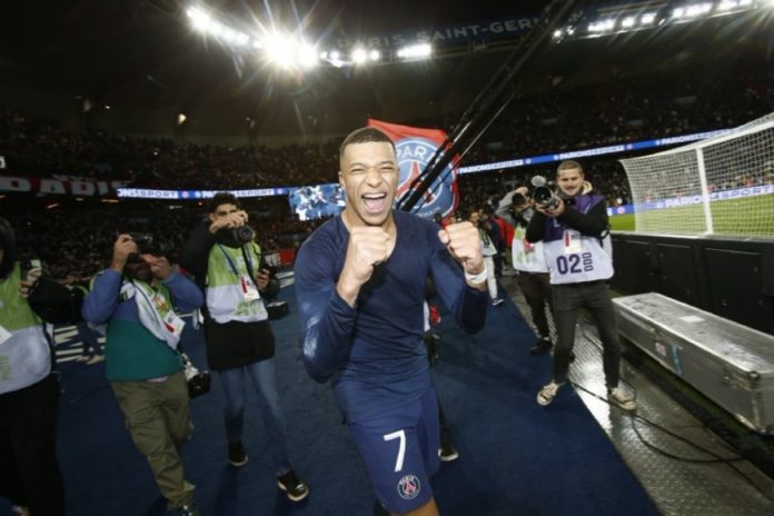 Kylian Mbappé, futbolista de Francia y PSG