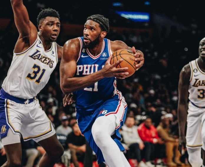 Joel Embiid-76ers de Filadelfia