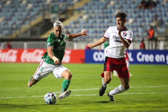 Audax Italiano-Newell's Old Boys